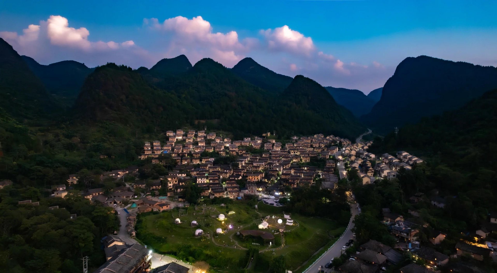 瑶山古寨景区